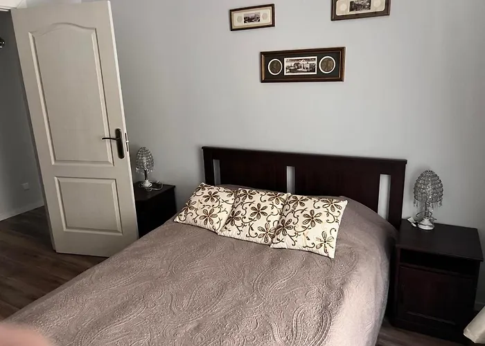 Brand New Flat Heart Of